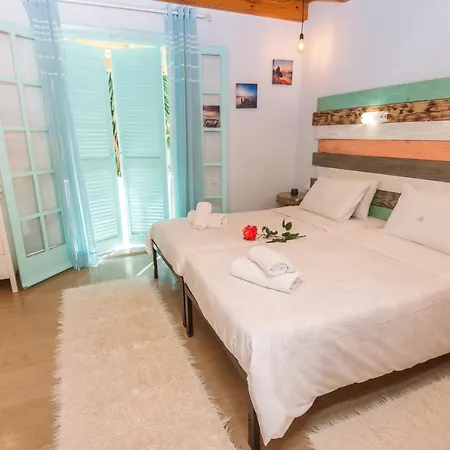 Mare Maisonettes Aparthotel *